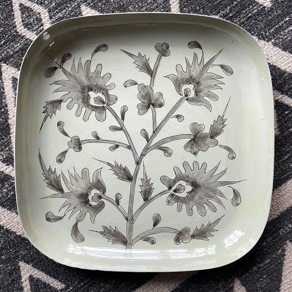 Indaba (Canadian Co.) Set of 4 Hand painted metal plates/serving/trinket dish
